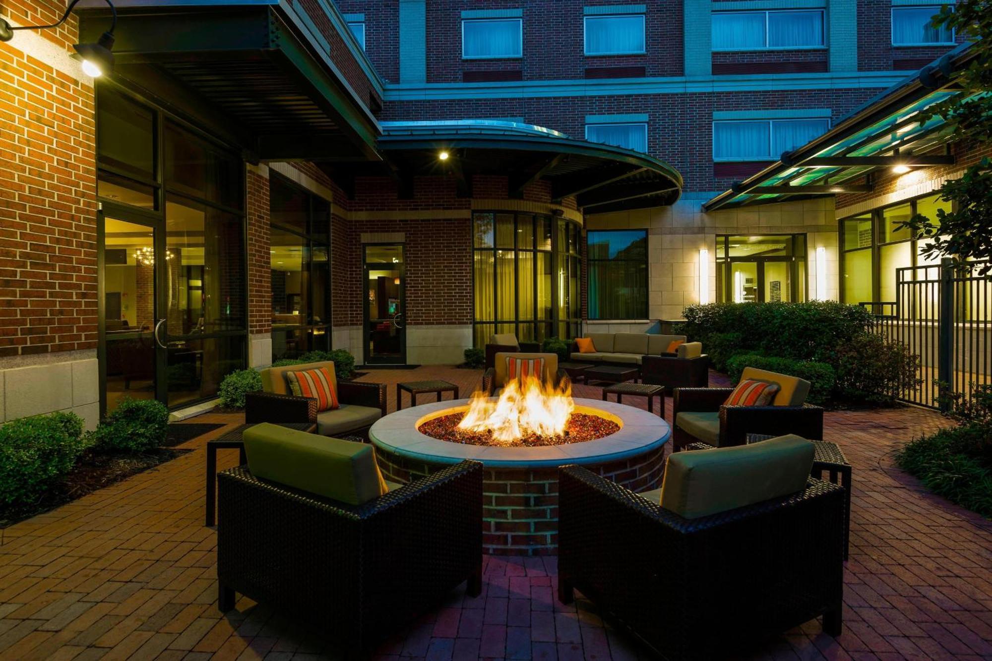 Courtyard By Marriott Little Rock Downtown Hotell Eksteriør bilde