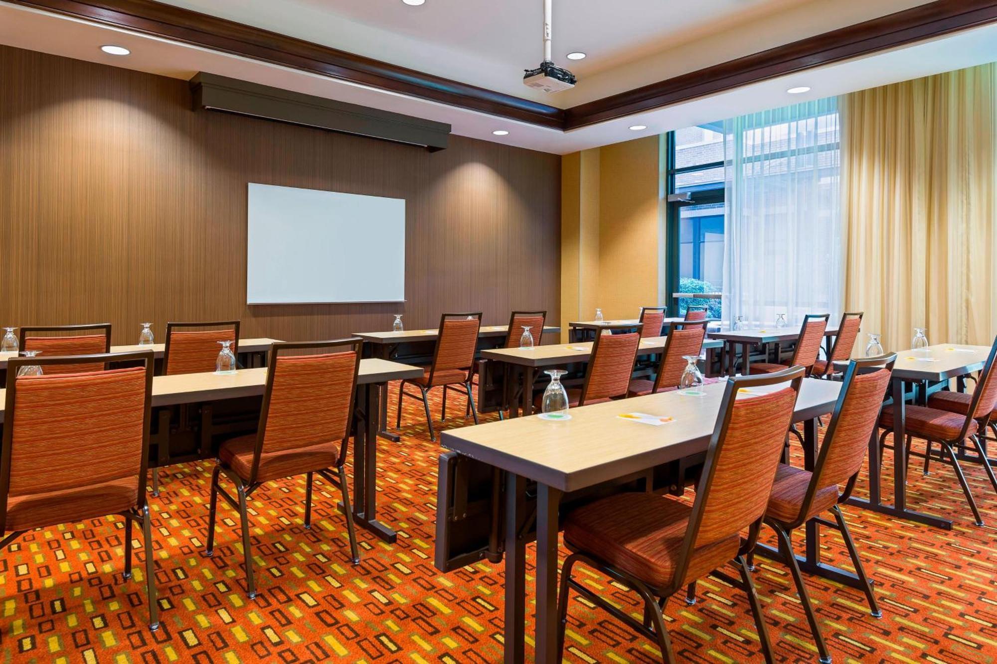 Courtyard By Marriott Little Rock Downtown Hotell Eksteriør bilde